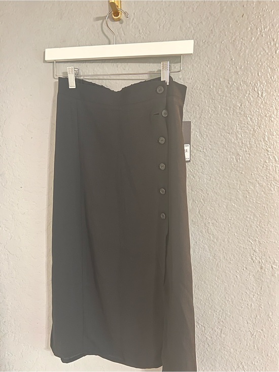 free press Dresses & Skirts - free press Black Midi Skirt with Side Button Detail